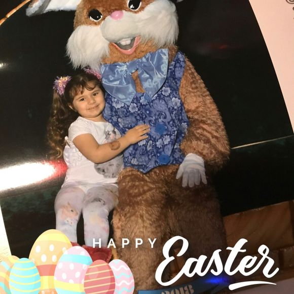 Meet your Posher, Lisa - Picture 1 of 1